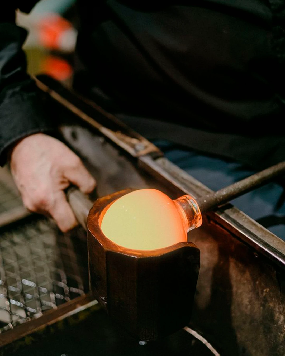 Visiting the Iittala glass factory _ Design Stories